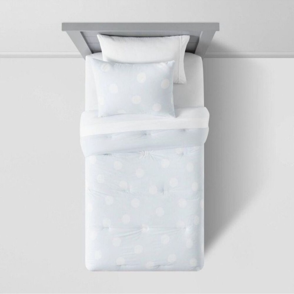 PILLOWFORT Polka Dot Bedding Set - Light Blue and White TWIN